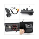 Auto si Moto - Electronice auto - Accesorii electronice auto - Camera marsarier  HD cu StarLight Night Vision pentru Volkswagen pe manerul de portbagaj - Infinity.ro