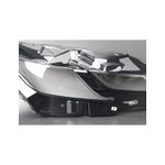 Auto si Moto - Piese auto si accesorii - Caroserie - Faruri, stopuri si proiectoare - Set 2 sticle faruri pentru Volkswagen Arteon (2019 - ) - Infinity.ro