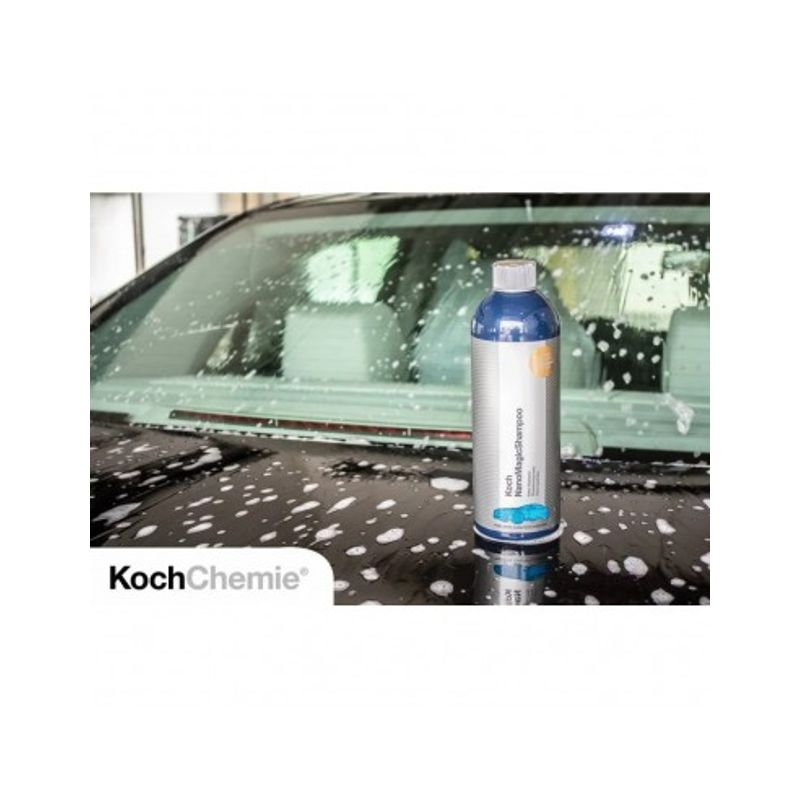 Auto si Moto - Intretinere auto - Produse curatare auto - Sampon auto cu nano protectie Koch Chemie Nano Magic Shampoo, 750ml - Infinity.ro