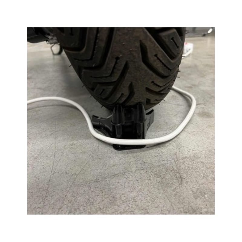 Auto si Moto - Anvelope si jante - Accesorii roti - Alte accesorii roti - Dispozitiv antiblocare cabluri si furtune la roata Koch Chemie Hose and Cable Guard, set 2 buc - Infinity.ro