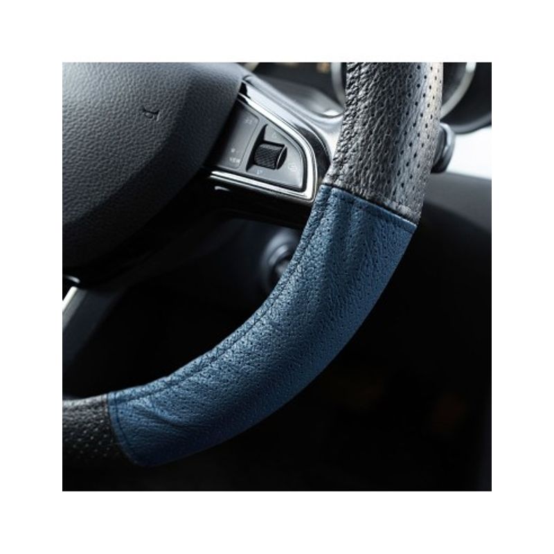 Auto si Moto - Intretinere auto - Huse auto - Husa Volan Din Piele Naturala Perforata Albastru 37-39 cm - Infinity.ro