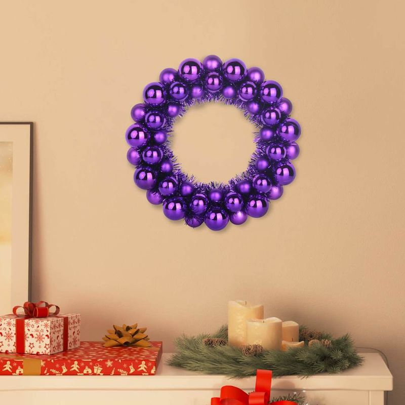Casa si Gradina - Decoratiuni - Decoratiuni de sezon - Coronite cu globuri de Craciun 2 pcs Violet 33 x 33 x 7 cm - Infinity.ro