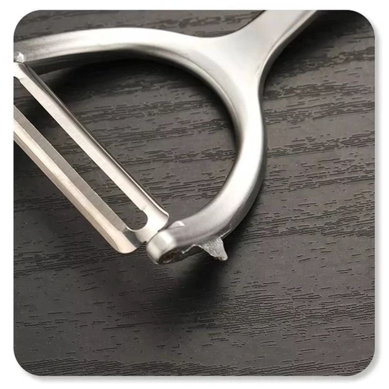 Casa si Gradina - Bucatarie si vesela - Ustensile bucatarie - Curatator Usor si Durabil  Perfect pentru Legume si Fructe - Infinity.ro