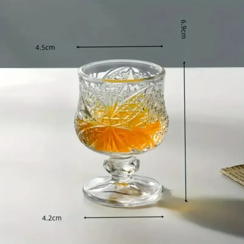 Casa si Gradina - Bucatarie si vesela - Cani si pahare - Pahare - Set 6 Pahare din Sticla cu Picior Decorativ Model Vintage Elegant, Capacitate 45 ml Ideal pentru Lichior si Aperitive - Infinity.ro