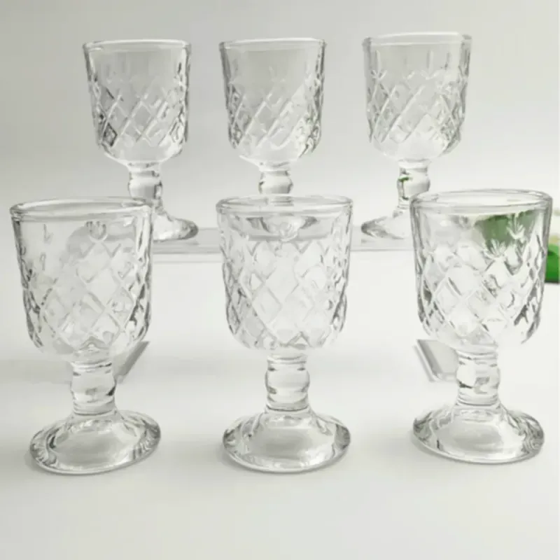 Casa si Gradina - Bucatarie si vesela - Cani si pahare - Pahare - Set 6 Pahare Aperitiv din Sticla cu Picior si Model Elegant Capacitate 50 ml Design Vintage Ideal pentru Lichior ABYZ™ - Infinity.ro