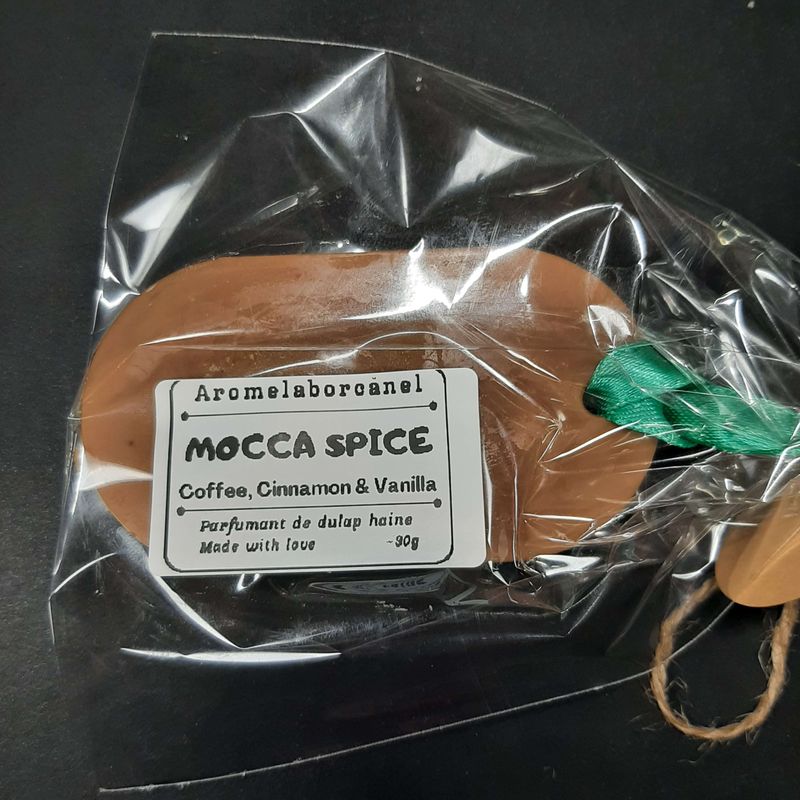 Casa si Gradina - Decoratiuni - Aromaterapie si lumanari - Odorizante camera - Parfumant dulap haine, Mocca Spice – Cafea, Scorțișoară, Vanilie, Oval, handmade, ceară soia, 30g - Infinity.ro
