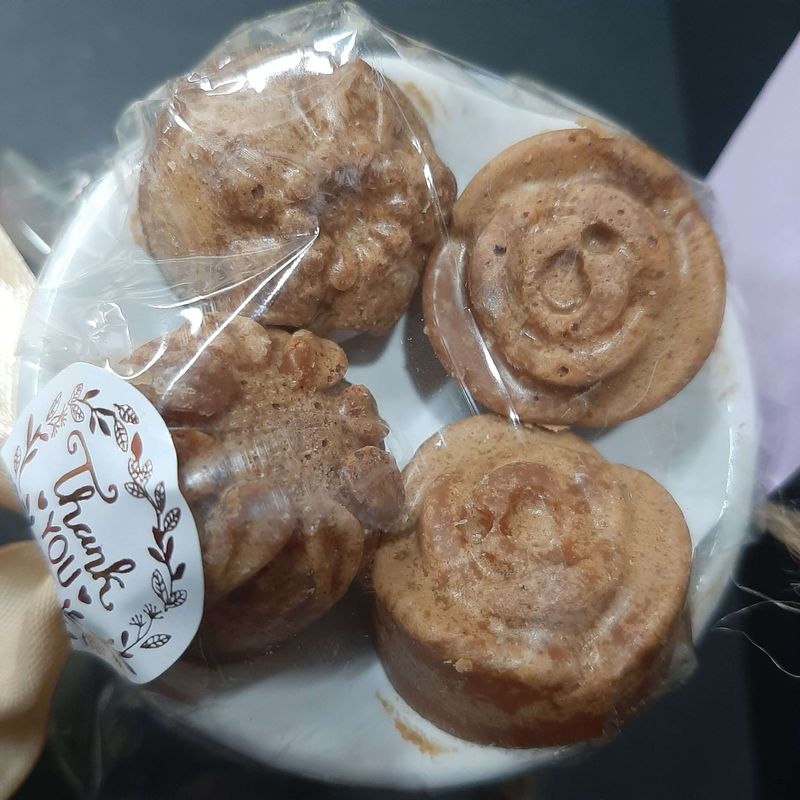 Casa si Gradina - Decoratiuni - Aromaterapie si lumanari - Ceara parfumata - Set difuzor Wax Melts si figurine de ceara de soia parfumata, Chocolate – Cafea, Scortisoara, Vanilie, aromaterapie - Infinity.ro