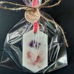 Casa si Gradina - Decoratiuni - Aromaterapie si lumanari - Odorizante camera - Parfumant dulap haine, Cires Japonez – Sakura, Bergamot, Hexagon, handmade, ceara parfumata naturala de soia, 30g - Infinity.ro