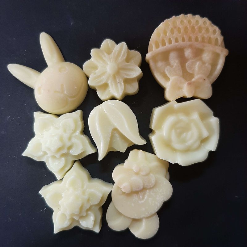 Casa si Gradina - Decoratiuni - Aromaterapie si lumanari - Lumanari si candele - Set Wax Melts figurine ceara soia parfumata, Banana Cake – Banana, Ciocolata, handmade, aromaterapie, 25g - Infinity.ro