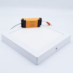 Casa si Gradina - Corpuri si surse de iluminat - Plafoniere, aplice si spoturi - Spot LED 18W Aplicat, Patrat, Braytron, 1360lm, Lumina Calda (3000K), Alb - Infinity.ro