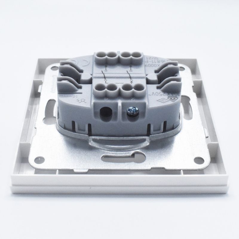 Casa si Gradina - Electrice - Distributie electrica si comanda - Intrerupatoare - Comutator simplu Karre Plus Panasonic, ST, alb - Infinity.ro