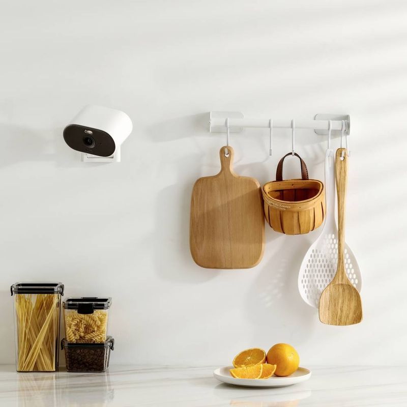 Casa si Gradina - Electrice - Smart Home - Camere de supraveghere - Camera de supraveghere WiFi Versa, 2MP, 1080p, IP65, IMOU - Infinity.ro