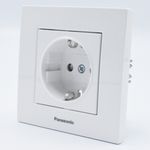 Casa si Gradina - Electrice - Prize - Priza simpla cu impamantare si protectie copil Karre Plus Pansonic, ST, alba - Infinity.ro