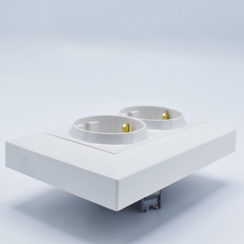 Casa si Gradina - Electrice - Prize - Priza dubla cu impamantare si protectie copii Arkedia Panasonic, ST, alba - Infinity.ro