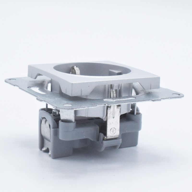 Casa si Gradina - Electrice - Prize - Priza simpla cu impamantare, 16A, IP20, Argintiu, Panasonic Arkedia Slim \ Karre Plus - Infinity.ro