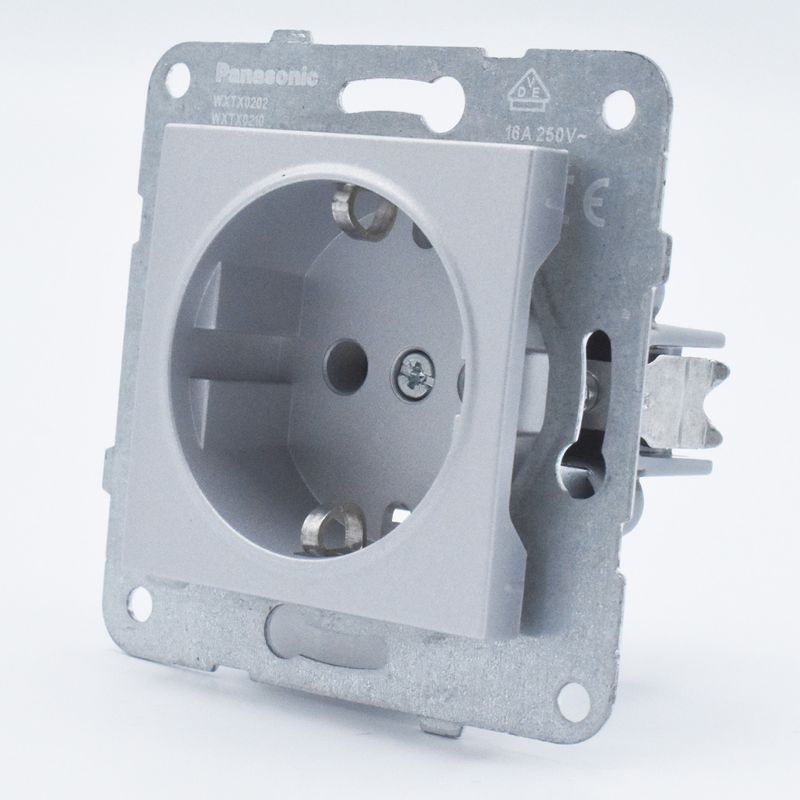 Casa si Gradina - Electrice - Prize - Priza simpla cu impamantare, 16A, IP20, Argintiu, Panasonic Arkedia Slim \ Karre Plus - Infinity.ro