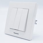 Casa si Gradina - Electrice - Distributie electrica si comanda - Intrerupatoare - Intrerupator triplu Karre Plus Panasonic, ST, alb - Infinity.ro