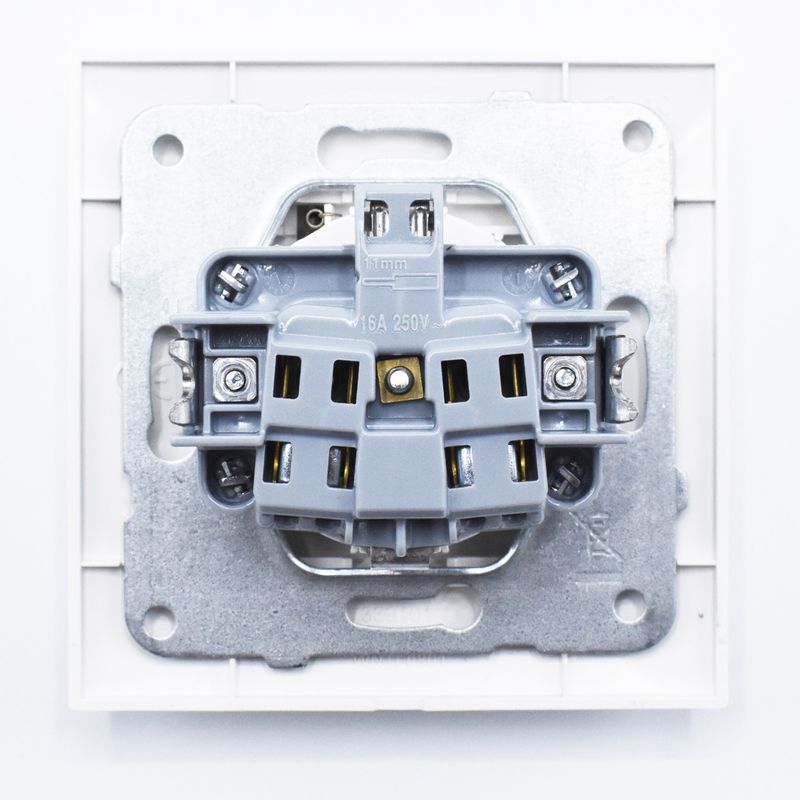 image-c194d3e2f32c428cafa5ce48420090ec