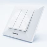 Casa si Gradina - Electrice - Distributie electrica si comanda - Intrerupatoare - Intrerupator triplu Arkedia Panasonic, ST, alb - Infinity.ro