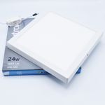 Casa si Gradina - Corpuri si surse de iluminat - Plafoniere, aplice si spoturi - Spot LED 24W Aplicat, Patrat, Braytron, 1850lm, Lumina Neutra (4200K), Alb - Infinity.ro