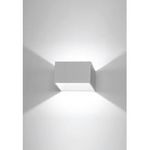 Casa si Gradina - Corpuri si surse de iluminat - Plafoniere, aplice si spoturi - Aplica LED Avva BH07-03101, 8W, 480lm, lumina calda, neagra, IP20, Braytron - Infinity.ro