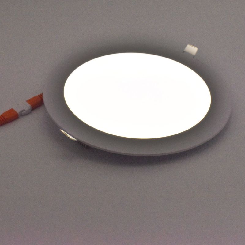 Casa si Gradina - Corpuri si surse de iluminat - Plafoniere, aplice si spoturi - Spot LED 15W Incastrat, Rotund, Braytron, 1120lm, Lumina Neutra (4000K), Alb - Infinity.ro