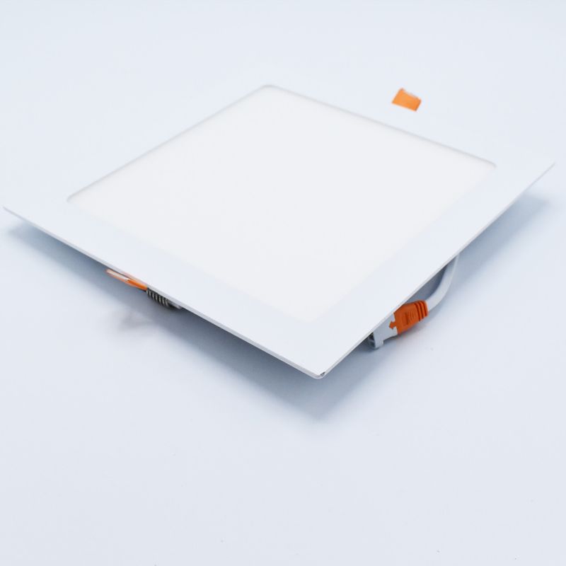 Casa si Gradina - Corpuri si surse de iluminat - Plafoniere, aplice si spoturi - Spot LED 18W Incastrat, Patrat, Braytron, 1360lm, Lumina Calda (3000K), Alb - Infinity.ro