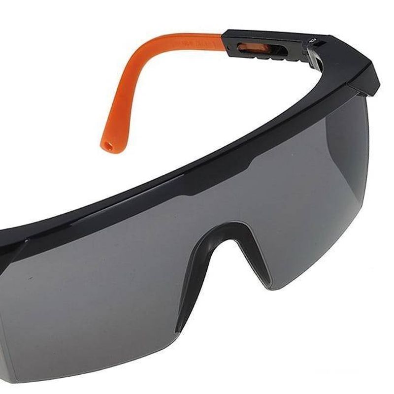 Casa si Gradina - Constructii - Echipamente de lucru - Ochelari protectia muncii si Viziere protective - Ochelari de protectie, PW33, Clasic Portwest antizgariere Fumuriu - Infinity.ro