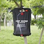 Sport si Outdoor - Camping - Accesorii camping si drumetii - Dus solar suspendat pentru camping sau plaja, capacitate 20l, culoare Neagra - Infinity.ro