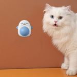 Petshop - Accesorii petshop - Jucarii animale - Jucarii interactive animale - Jucarie interactiva Model Pinguin pentru pisicute cu minge rotativa 360° din iarba Catnip, 4.3 x 6 cm, Albastru - Infinity.ro