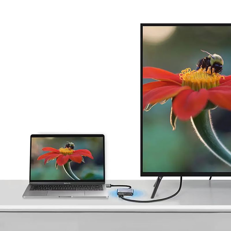 Laptop, Telefoane si Tablete - Telefoane mobile si accesorii - Accesorii Telefoane - Cabluri si adaptoare telefoane - Adaptor video UGREEN CM162 USB-C tata - VGA/HDMI mama, 4K, 30Hz, 2 moduri, 100W, 25cm, Silver - Infinity.ro