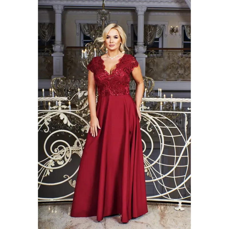 Fashion, accesorii si bijuterii - Femei - Imbracaminte femei - Rochii femei - Rochie CRYSTAL lunga eleganta cu broderie, tesatura gabardina cu fanta discreta pe picior marime 44, plus size, burgundy - Infinity.ro