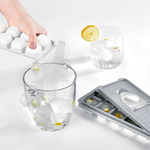 Casa si Gradina - Bucatarie si vesela - Accesorii bar - Forme cuburi de gheata - Forma Pentru Cuburi De Gheata Koken, Matrita, Plastic PP, Silicon alimentar, 12 cuburi, BPA Free, Gri, 9.5 x 27 x 3.5 cm - Infinity.ro