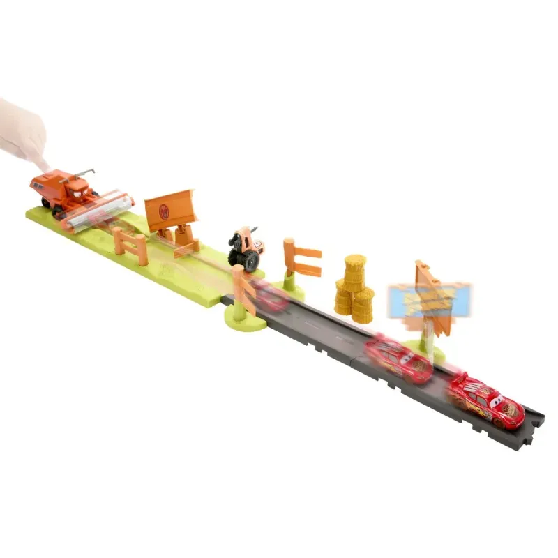 Jucarii, Copii si Bebe - Jucarii si jocuri - Vehicule si jucarii cu telecomanda - Masinute - Cars Set De Joaca Pista De Acrobatii Frank Escape Si Stunt Race - Infinity.ro