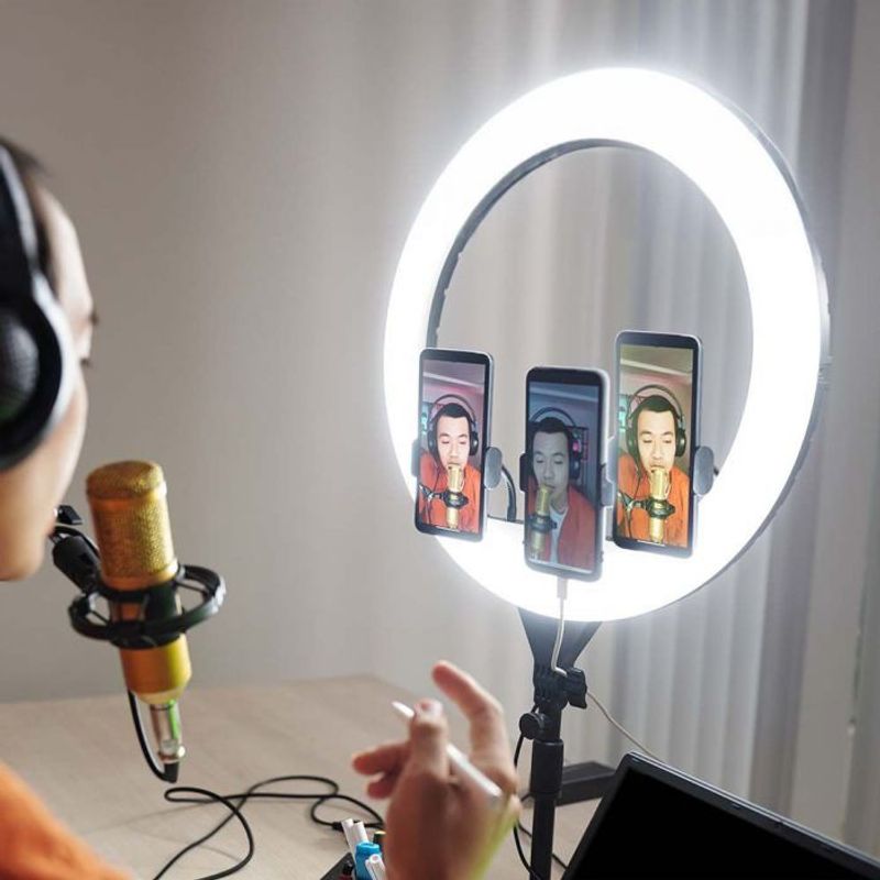 Laptop, Telefoane si Tablete - Telefoane mobile si accesorii - Accesorii Telefoane - Alte accesorii telefoane - Selfie ring light LED 3 suporti de telefon, Dimabil, 55W, 6000 lm, 440 mm, 3200K-5800K, V-TAC - Infinity.ro
