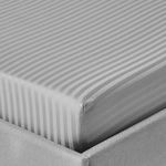 Casa si Gradina - Textile si covoare - Lenjerii de pat - Protectie saltea - Husa de pat cu elastic Kotonia Home Deco, 100% bumbac, Damasc Saten, dimensiune dungi 1 cm, Gri, 180x200+25 cm - Infinity.ro