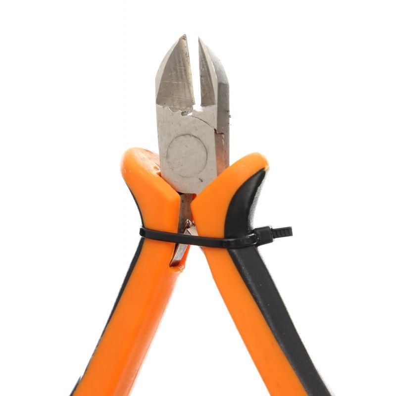 Casa si Gradina - Constructii - Scule electrice si accesorii - Scule multifunctionale si accesorii - Set de 14 surubelnite si clesti diferite modele TLBC10894 Barracuda - Infinity.ro