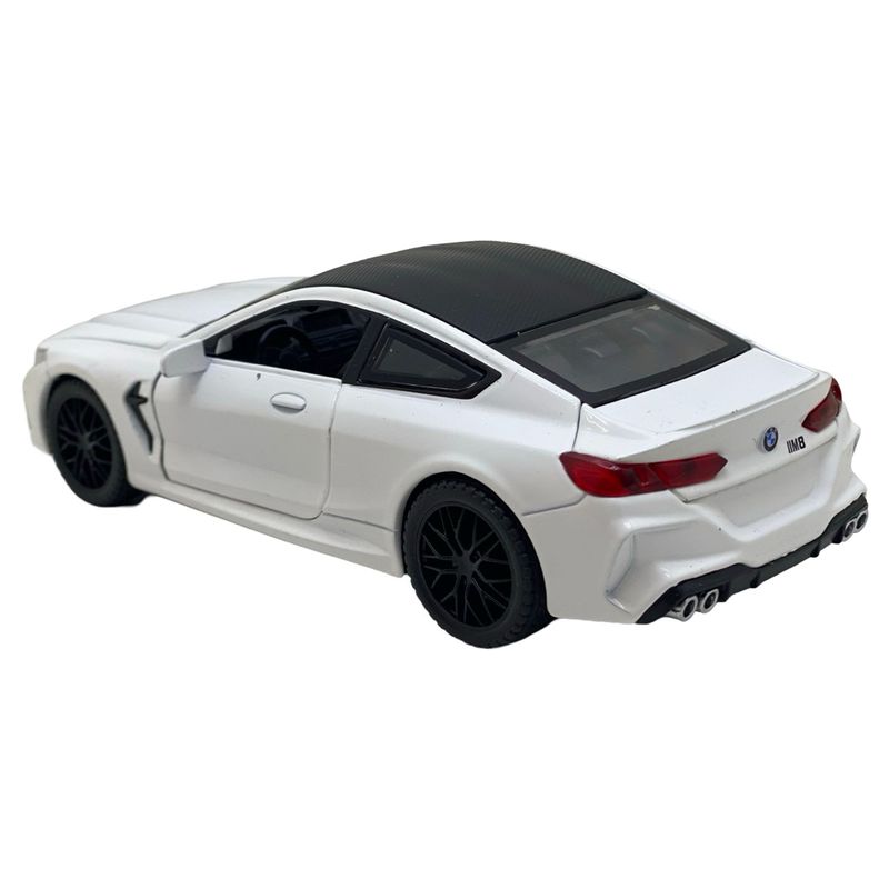 Jucarii, Copii si Bebe - Jucarii si jocuri - Vehicule si jucarii cu telecomanda - Masinute - Macheta replica metal BMW M8 alb deschide usi, capota, portbagaj - Infinity.ro