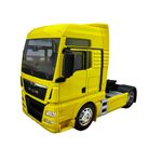 Jucarii, Copii si Bebe - Jucarii si jocuri - Vehicule si jucarii cu telecomanda - Masinute - Macheta cap tractor Man tgx xxl 4x2 galben scara 1/32 Welly - Infinity.ro