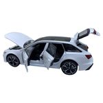 Jucarii, Copii si Bebe - Jucarii si jocuri - Vehicule si jucarii cu telecomanda - Masinute - Macheta Audi RS6 alba deschide 4 usi, portbagaj si capota, lumini si sunete - Infinity.ro