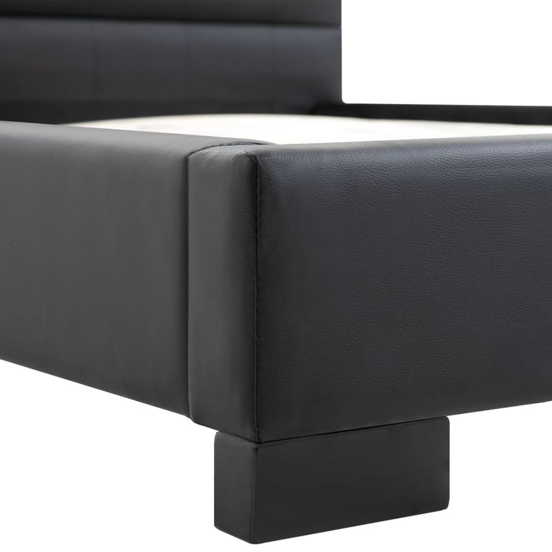 Casa si Gradina - Mobilier - Paturi si accesorii - Paturi - Cadru de pat fara saltea, piele ecologica neagra, 200x160 cm - Infinity.ro