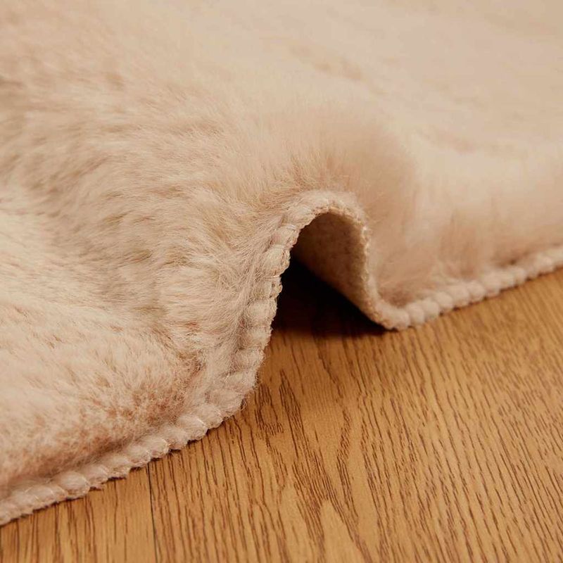 Casa si Gradina - Textile si covoare - Covoare - Covoare casa - Covor din Blana Faux de Iepure Bej Ø 120 cm Poliester - Infinity.ro