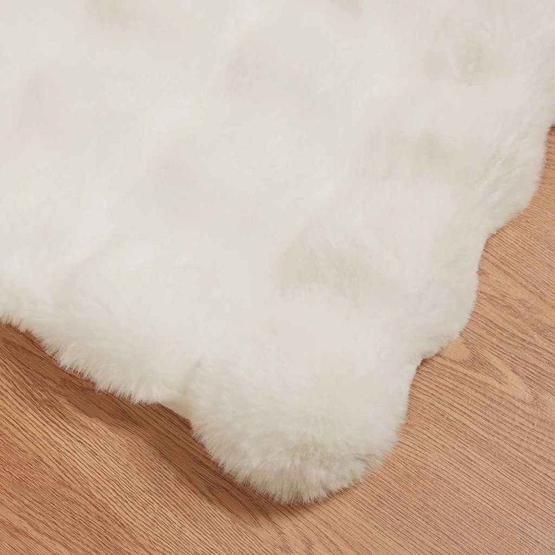 Casa si Gradina - Textile si covoare - Lenjerii de pat - Cearceafuri de pat - Patura din Blana sintetica de Iepure 4 pcs Alb 150 x 220 cm - Infinity.ro