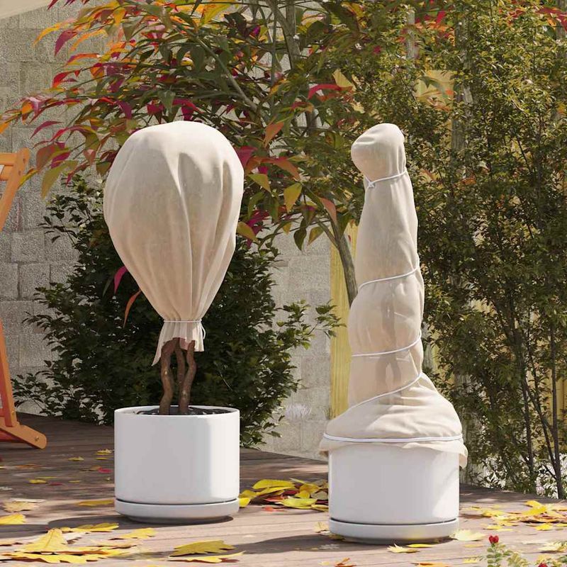 Casa si Gradina - Gradinarit si plante - Unelte gradinarit - Accesorii pentru unelte gradinarit - Fleece de Protectie pentru Plante impotriva Inghetului Bej - Infinity.ro