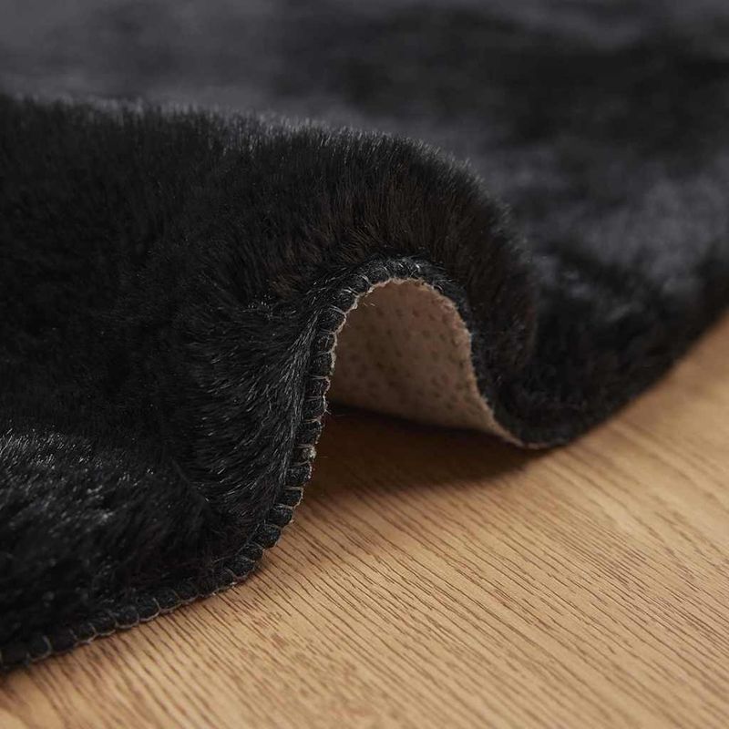 Casa si Gradina - Textile si covoare - Covoare - Covoare casa - Covor din Blana Faux de Iepure Negru Ø 200 cm Poliester - Infinity.ro