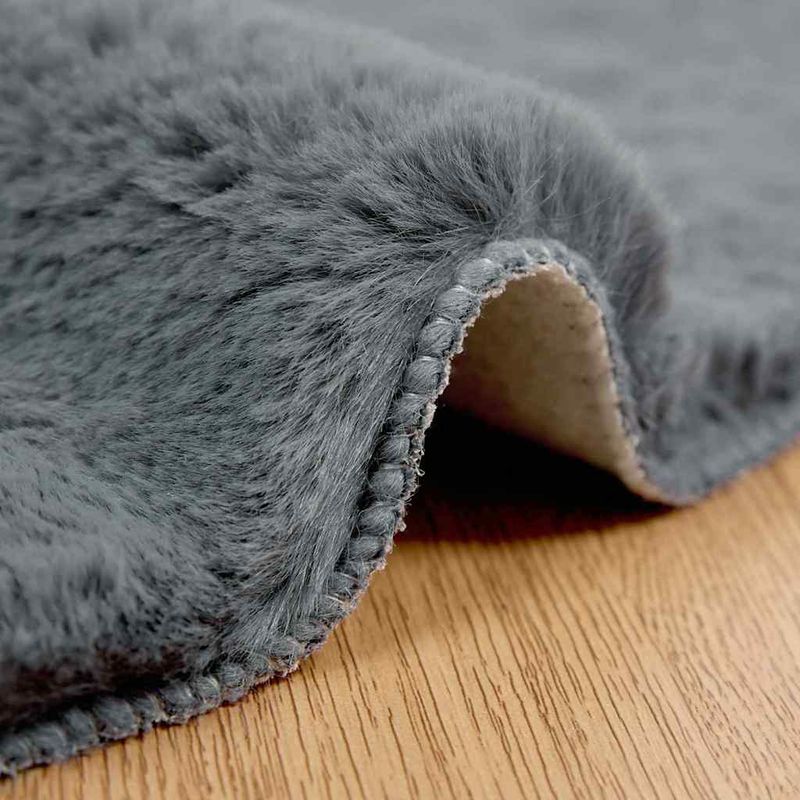Casa si Gradina - Textile si covoare - Covoare - Covoare casa - Covor din Blana Faux de Iepure Antracit Ø 200 cm Poliester - Infinity.ro