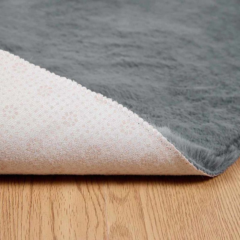 Casa si Gradina - Textile si covoare - Covoare - Covoare casa - Covor din Blana Faux de Iepure Antracit Ø 200 cm Poliester - Infinity.ro