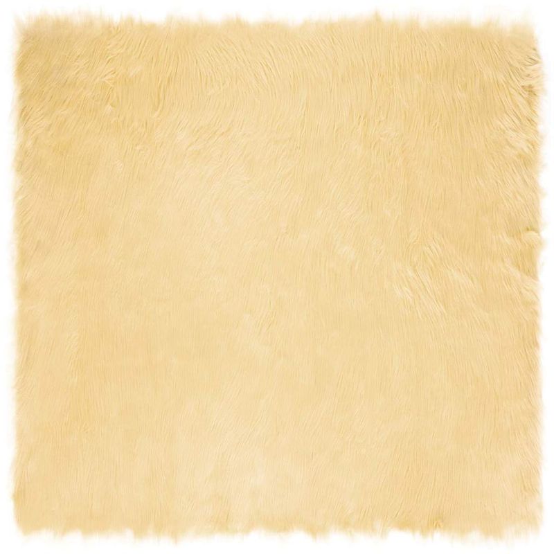 Casa si Gradina - Textile si covoare - Covoare - Covoare casa - Covor Faux din Lana de oaie Crem 200 x 200 cm Poliester - Infinity.ro