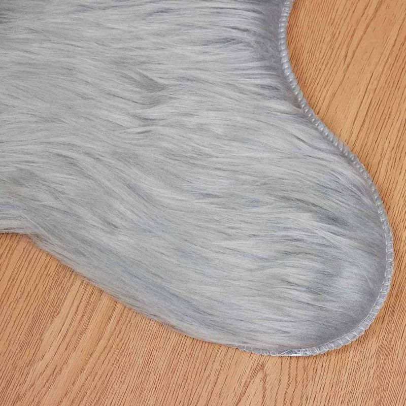 Casa si Gradina - Textile si covoare - Covoare - Covoare casa - Covor Faux din Lana de oaie Gri 80 x 118 cm Poliester - Infinity.ro