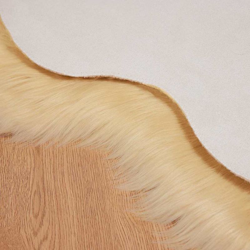 Casa si Gradina - Textile si covoare - Covoare - Covoare casa - Covor Faux din Lana de oaie Crem 80 x 120 cm Poliester - Infinity.ro